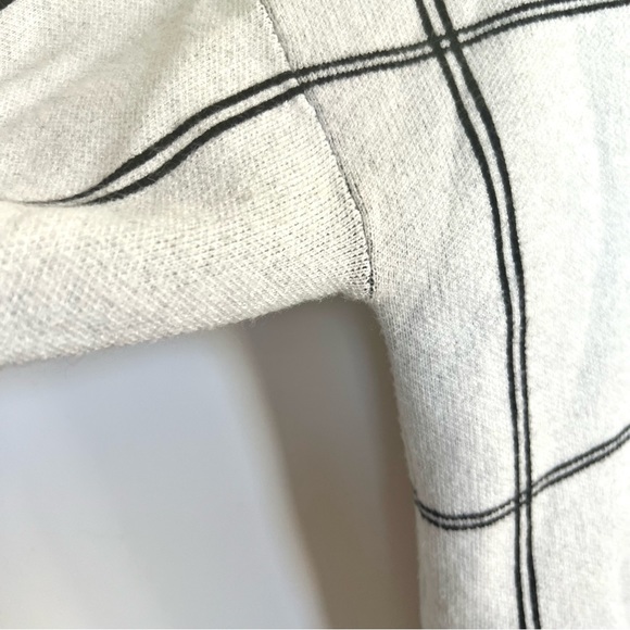 ELIE TAHARI Windowpane Black White Sweater - Picture 6 of 9